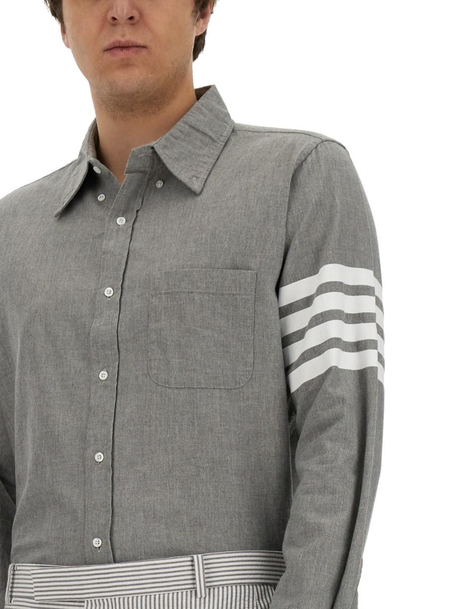 THOM BROWNE CAMICIA BUTTON DOWN STRAIGHT FIT IN CHAMBRAY CON 4-BAR