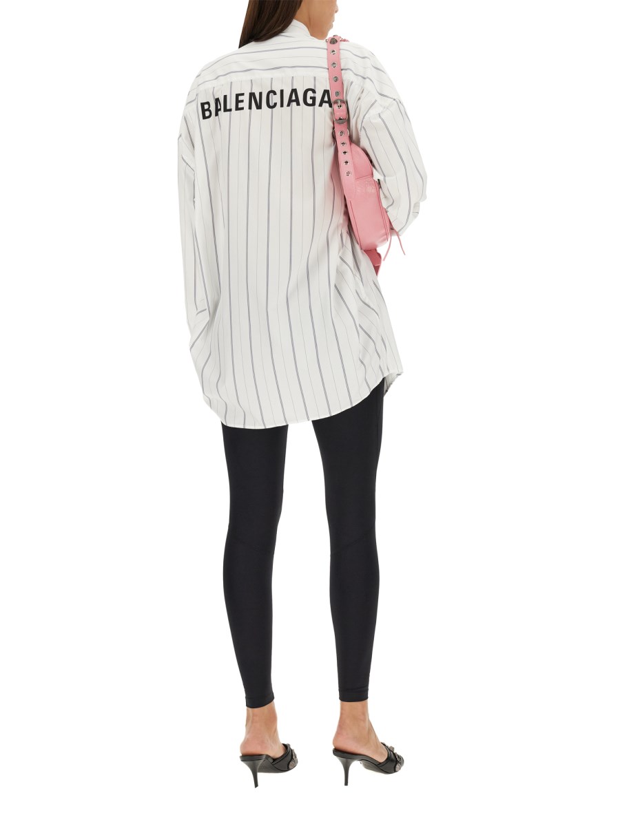 BALENCIAGA CAMICIA IN POPELINE DI COTONE CON MOTIVO RIGA E LOGO