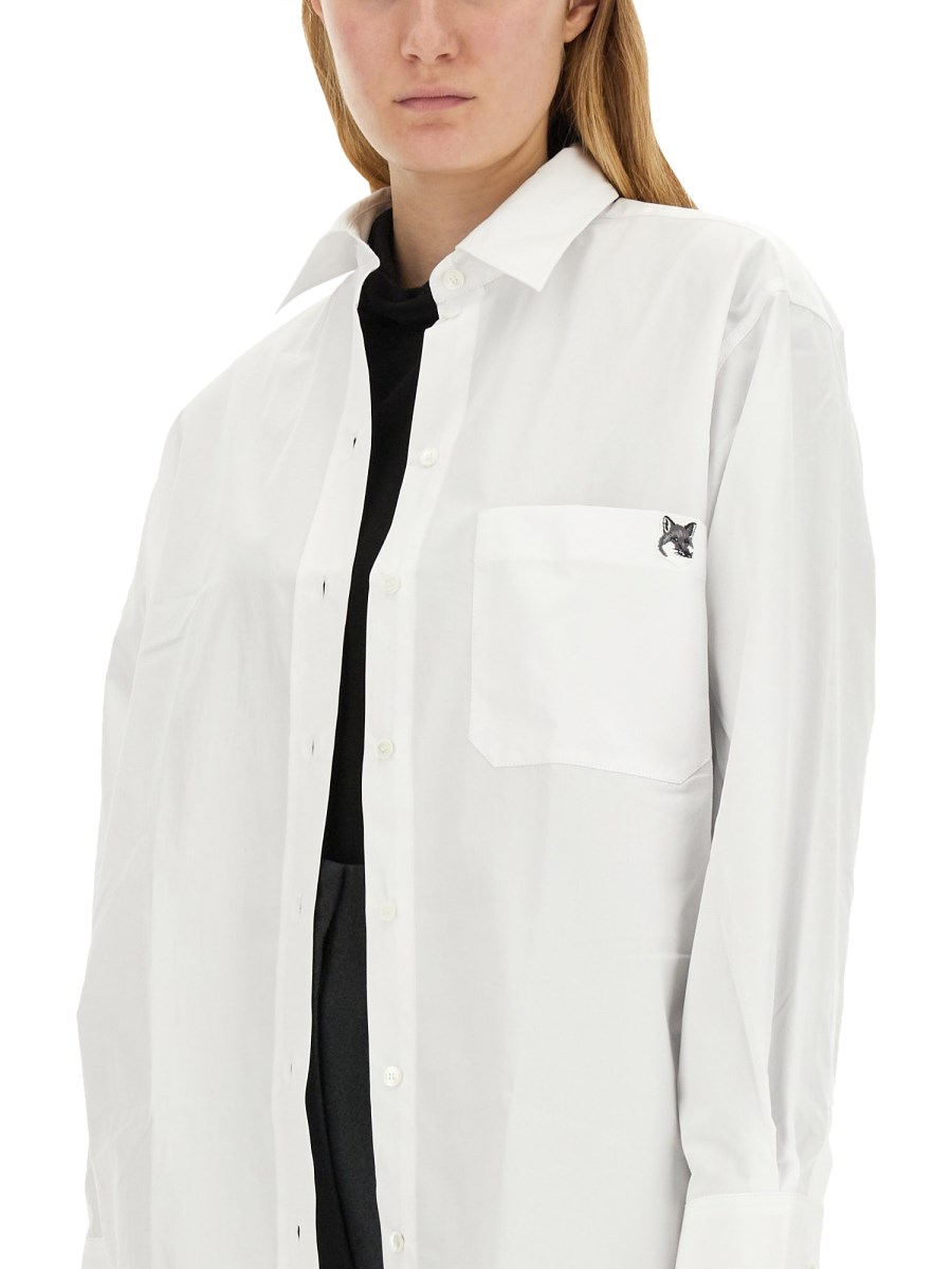 MAISON KITSUNÉ CAMICIA IN POPELINE DI COTONE CON RICAMO LOGO