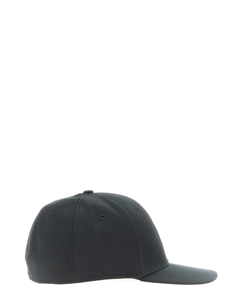 CANADA GOOSE CAPPELLO BASEBALL CON LOGO CG TONAL