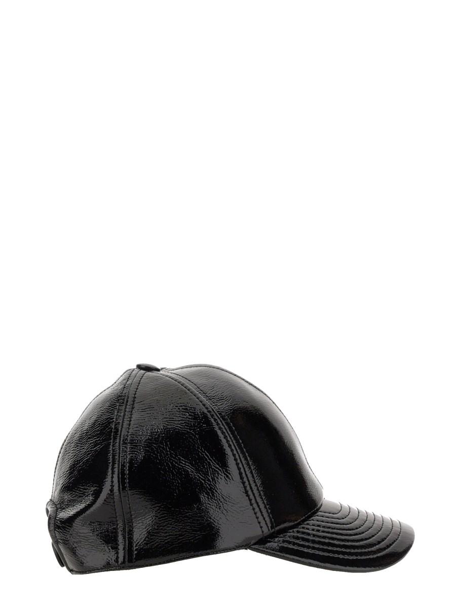 COURREGES CAPPELLO DA BASEBALL "REEDITION" IN VINILE CON LOGO RICAMATO