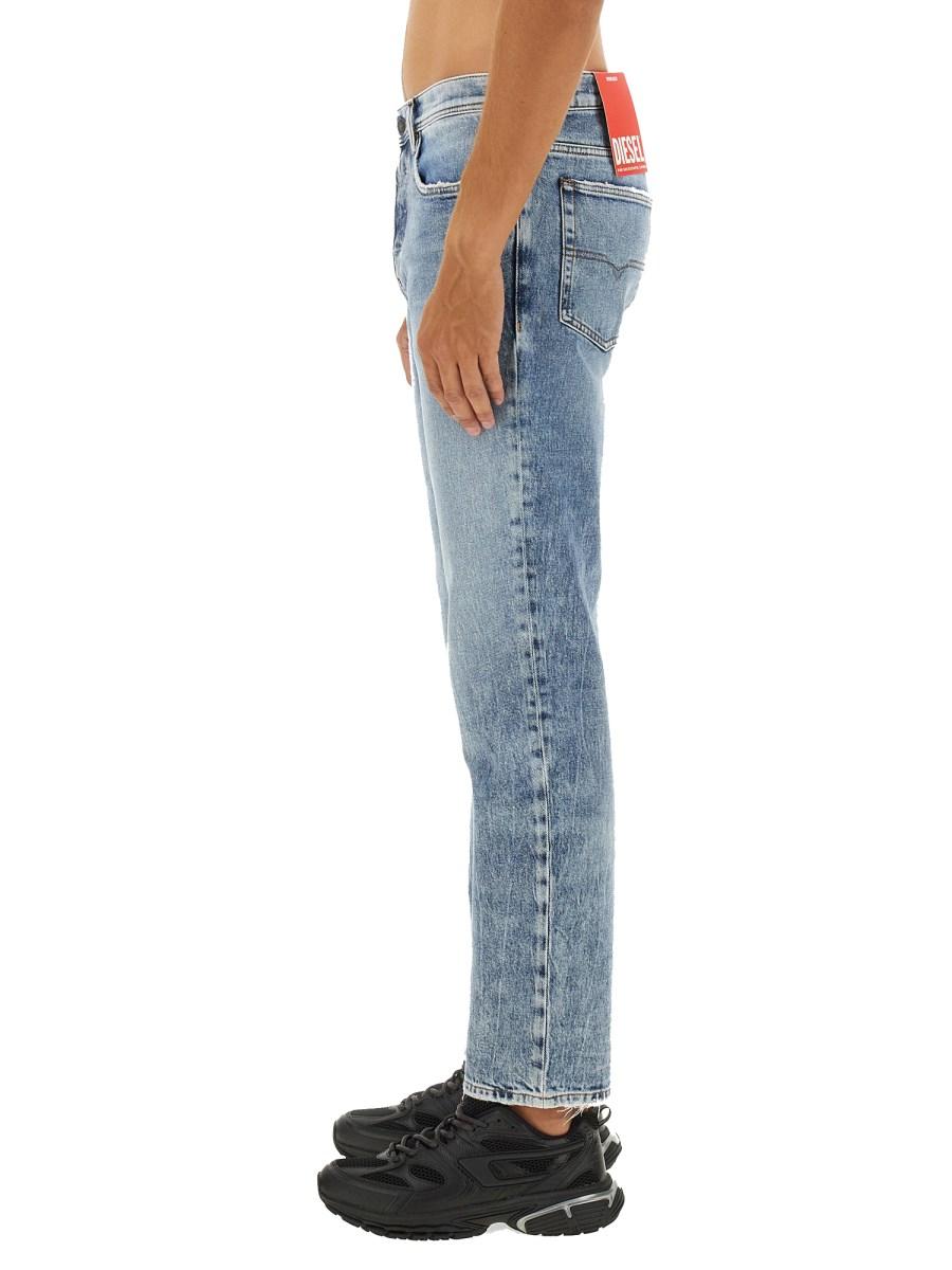 DIESEL JEANS 2023 D-FINITIVE IN DENIM DI COTONE