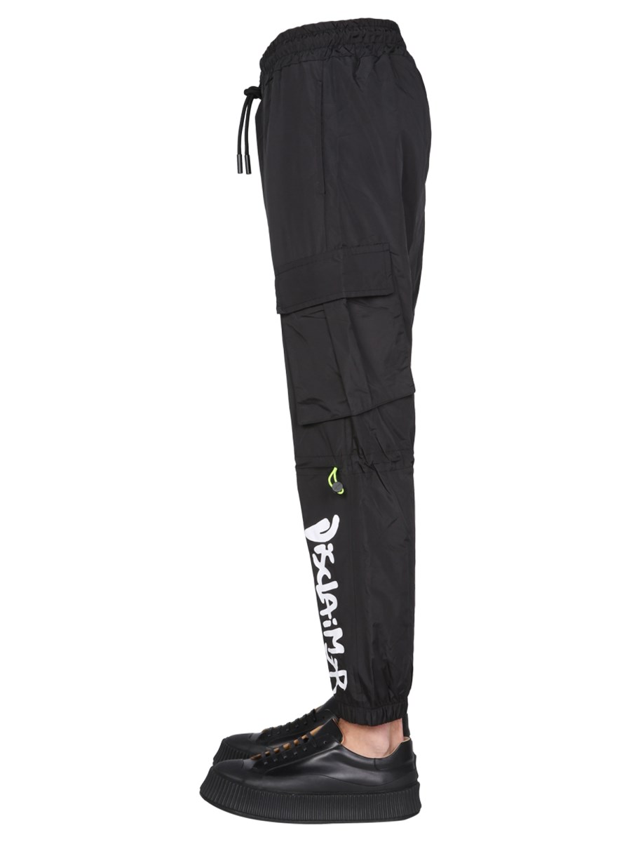 DISCLAIMER PANTALONE JOGGING CON STAMPA LOGO