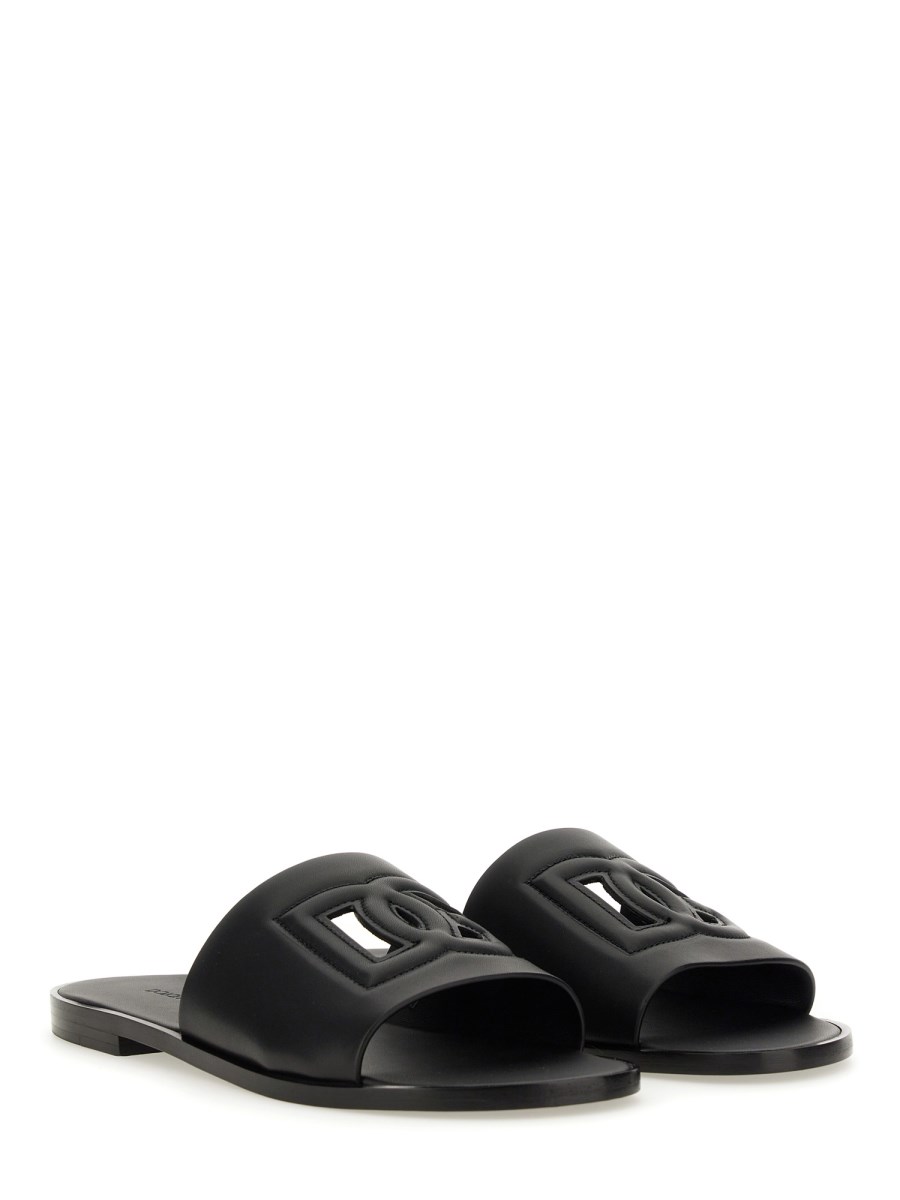 DOLCE & GABBANA SANDALO IN PELLE CON LOGO IN RILIEVO