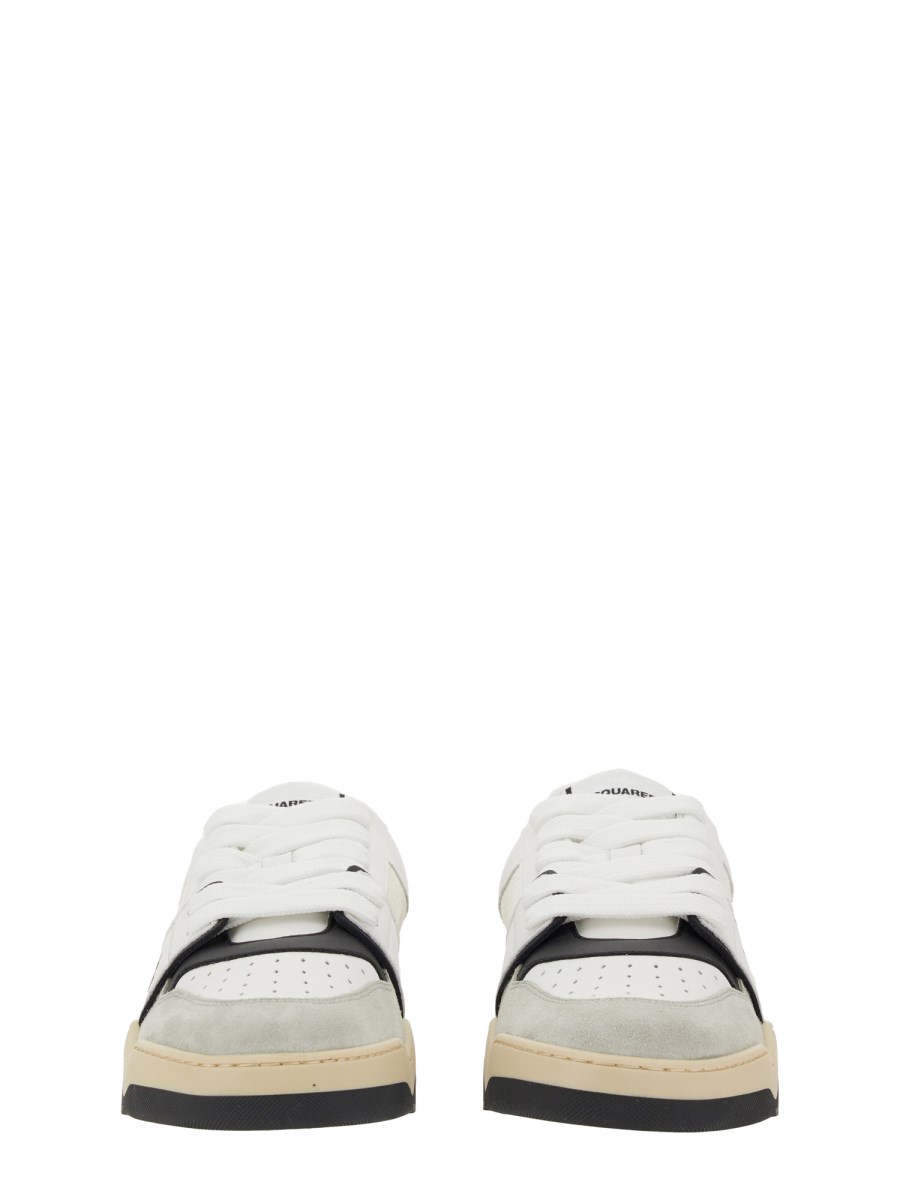 DSQUARED SNEAKER IN PELLE CON LOGO