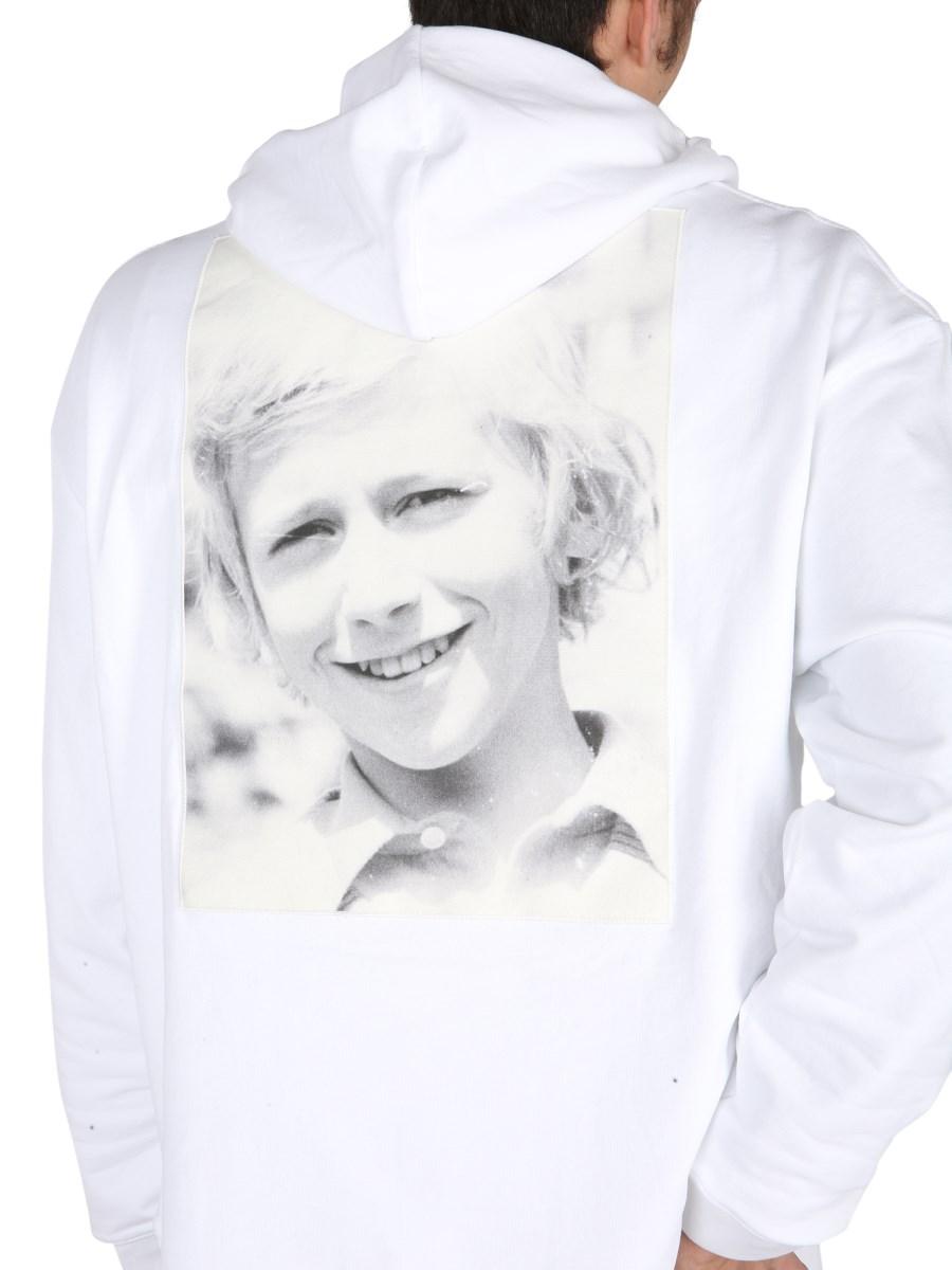 RAF SIMONS FELPA CON CAPPUCCIO IN COTONE CON PATCHS