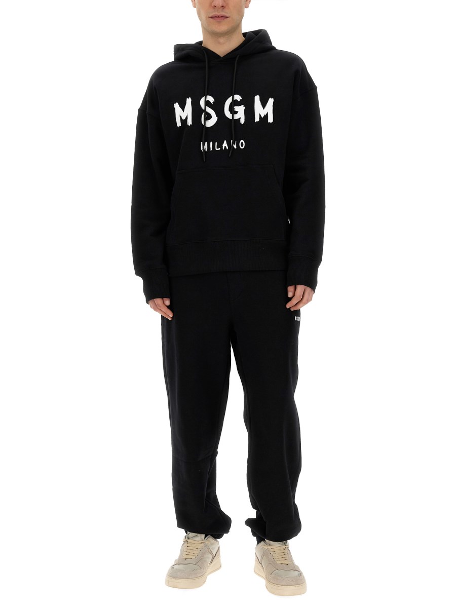 MSGM FELPA IN COTONE CON CAPPUCCIO CON LOGO PENNELLATO