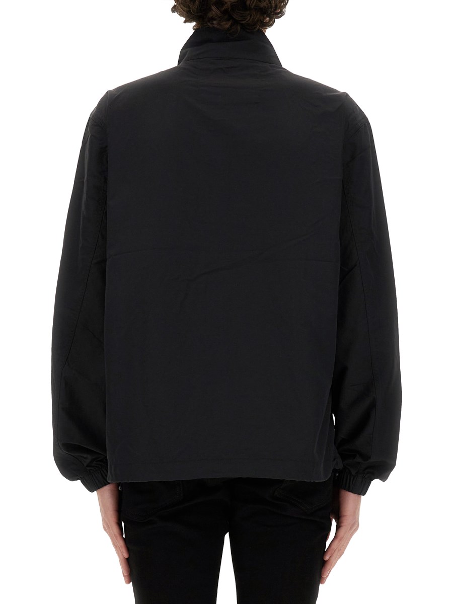 FRED PERRY GIACCA IN TESSUTO TECNICO CON LOGO