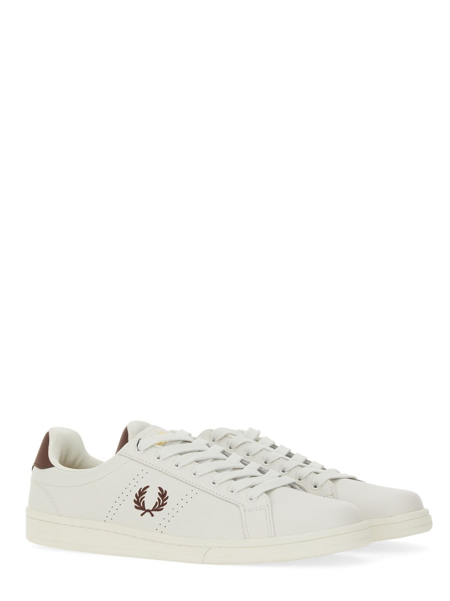 FRED PERRY SNEAKER B721 IN PELLE