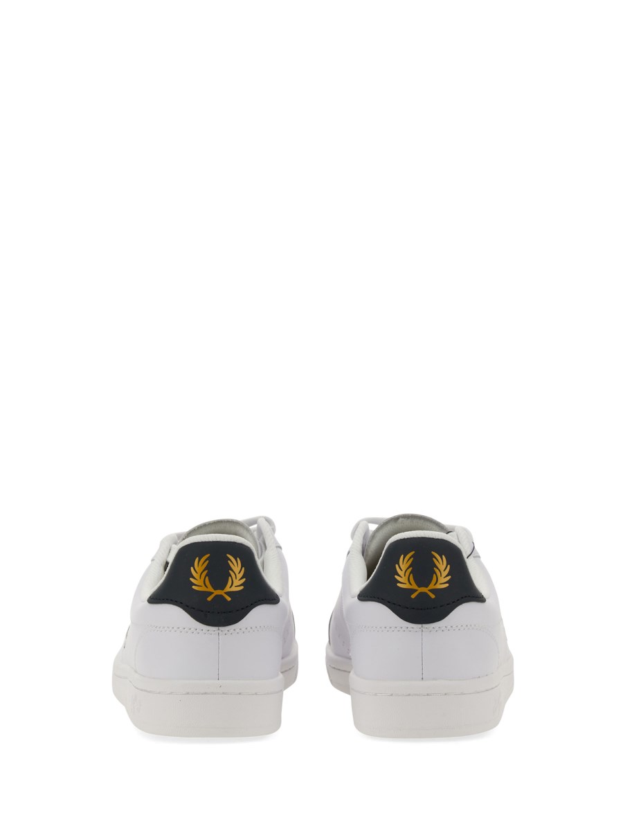 FRED PERRY SNEAKER "B721" IN PELLE PIENO FIORE