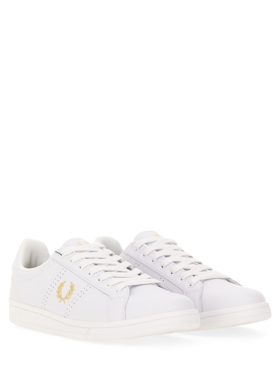 FRED PERRY SNEAKER IN PELLE