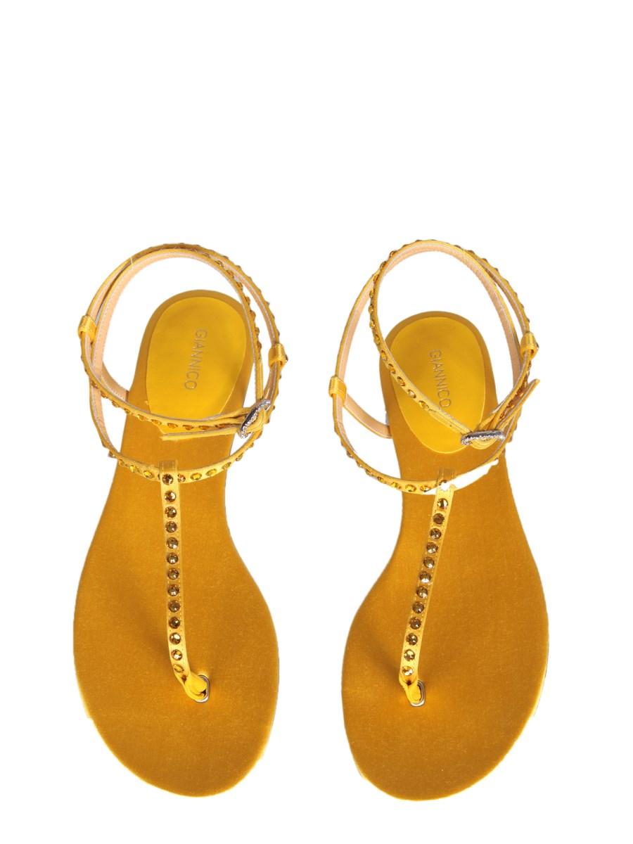 GIANNICO SANDALO INFRADITO KAI IN RASO CON STRASS