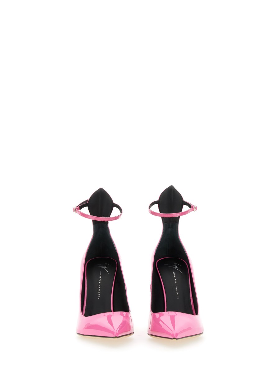 GIUSEPPE ZANOTTI DECOLLETÈ IN PELLE VERNICIATA