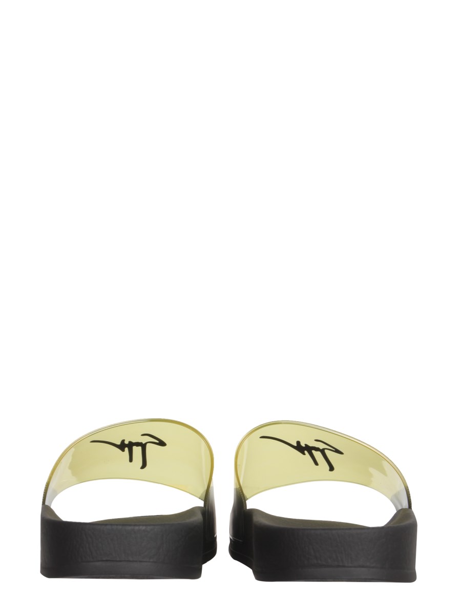 GIUSEPPE ZANOTTI SANDALO SLIDE IN GOMMA CON LOGO