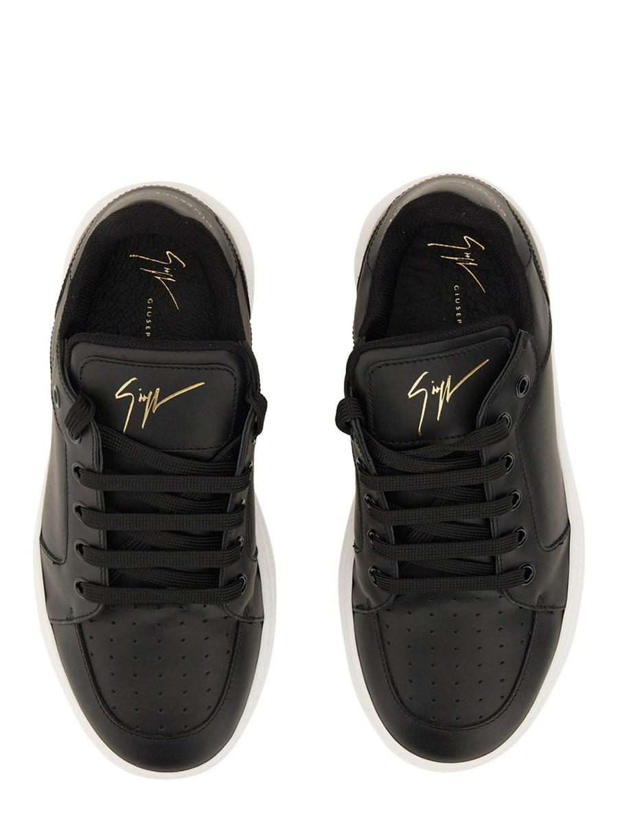 GIUSEPPE ZANOTTI SNEAKER IN PELLE CON LOGO