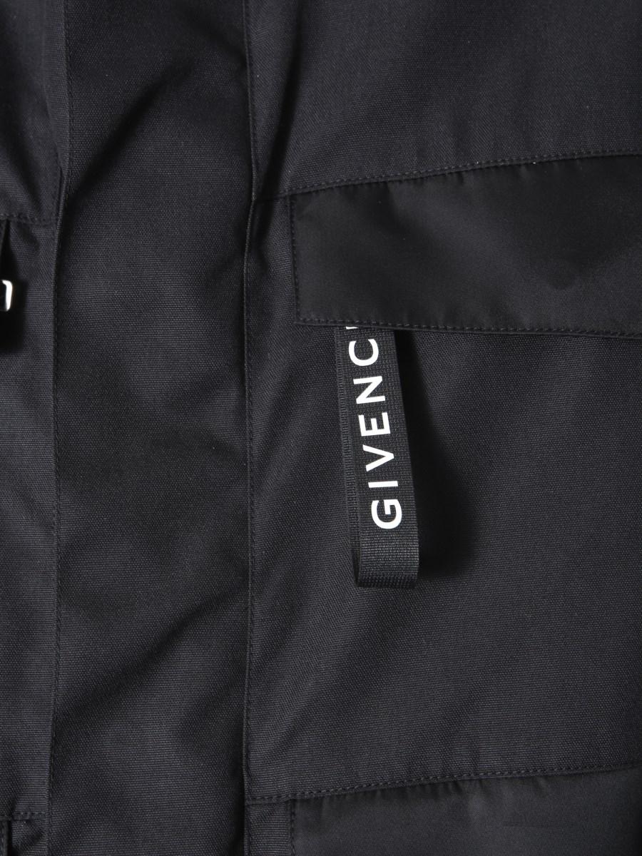 GIVENCHY GIACCA A VENTO A COLLO ALTO CON LOGO