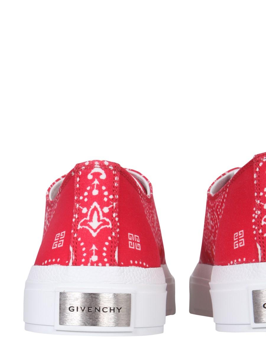 GIVENCHY SNEAKER CITY IN TELA STAMPA BANDANA
