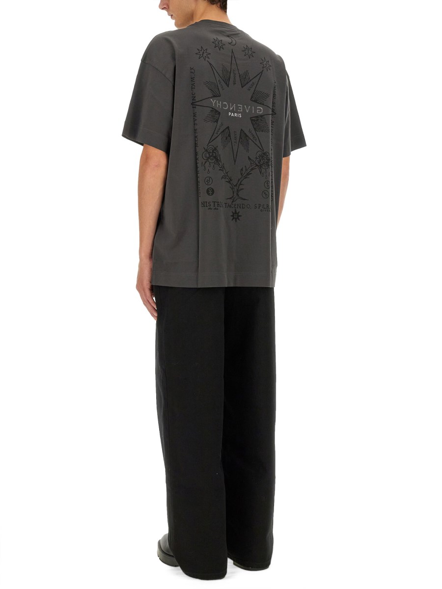GIVENCHY T-SHIRT CON LOGO