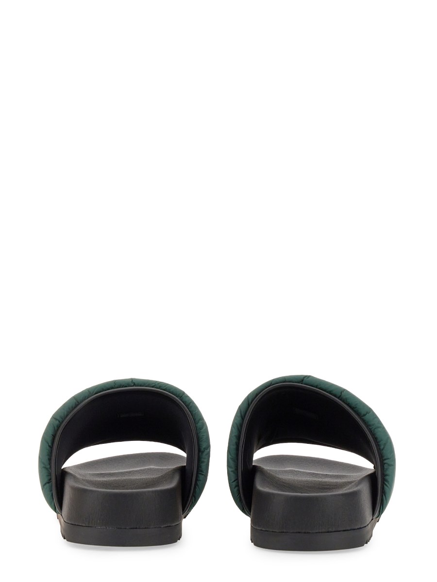 GUCCI SANDALO SLIDER IMBOTTITO CON NASTRO WEB