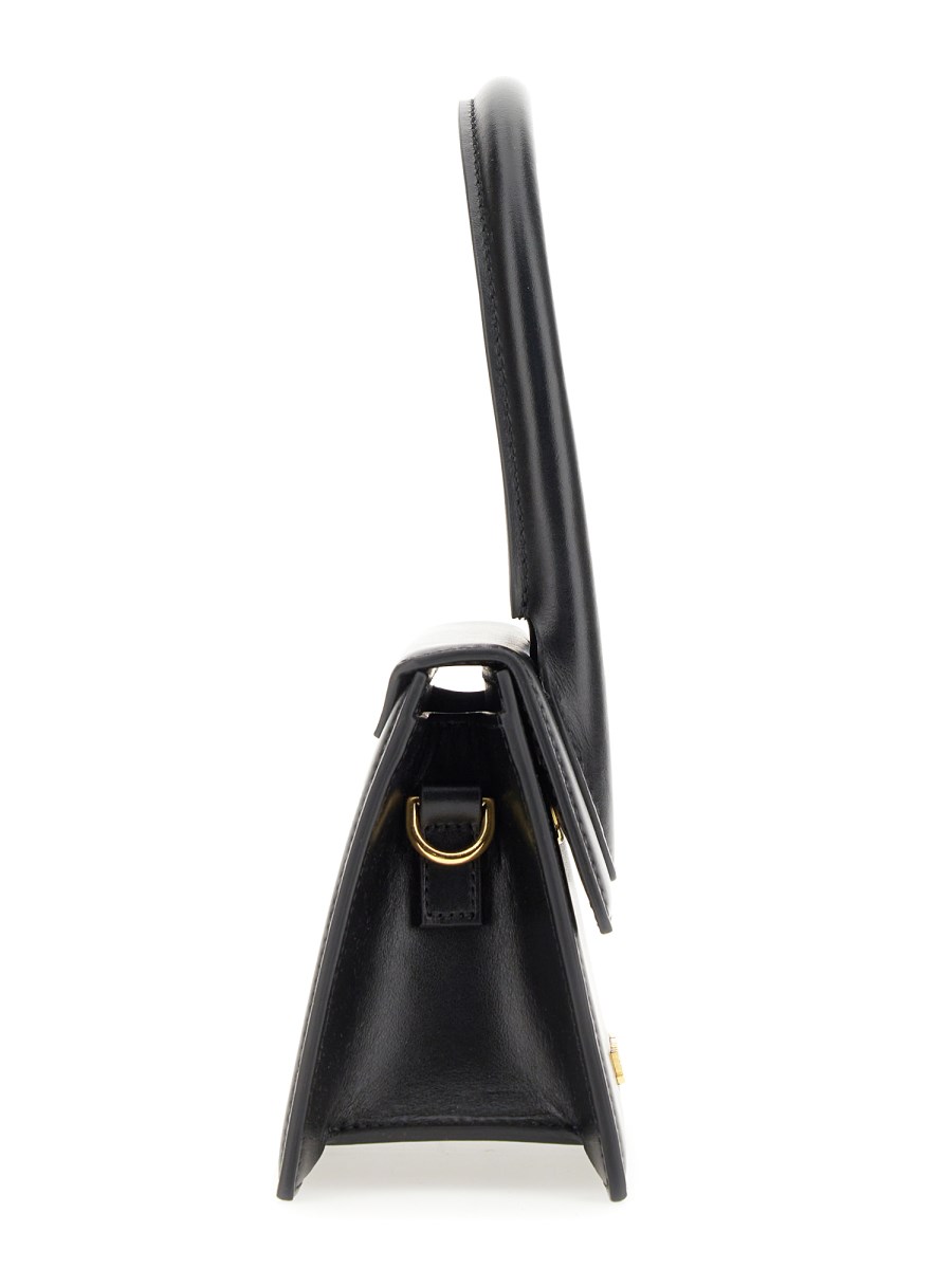 JACQUEMUS BORSA CHIQUITO MEDIUM IN PELLE