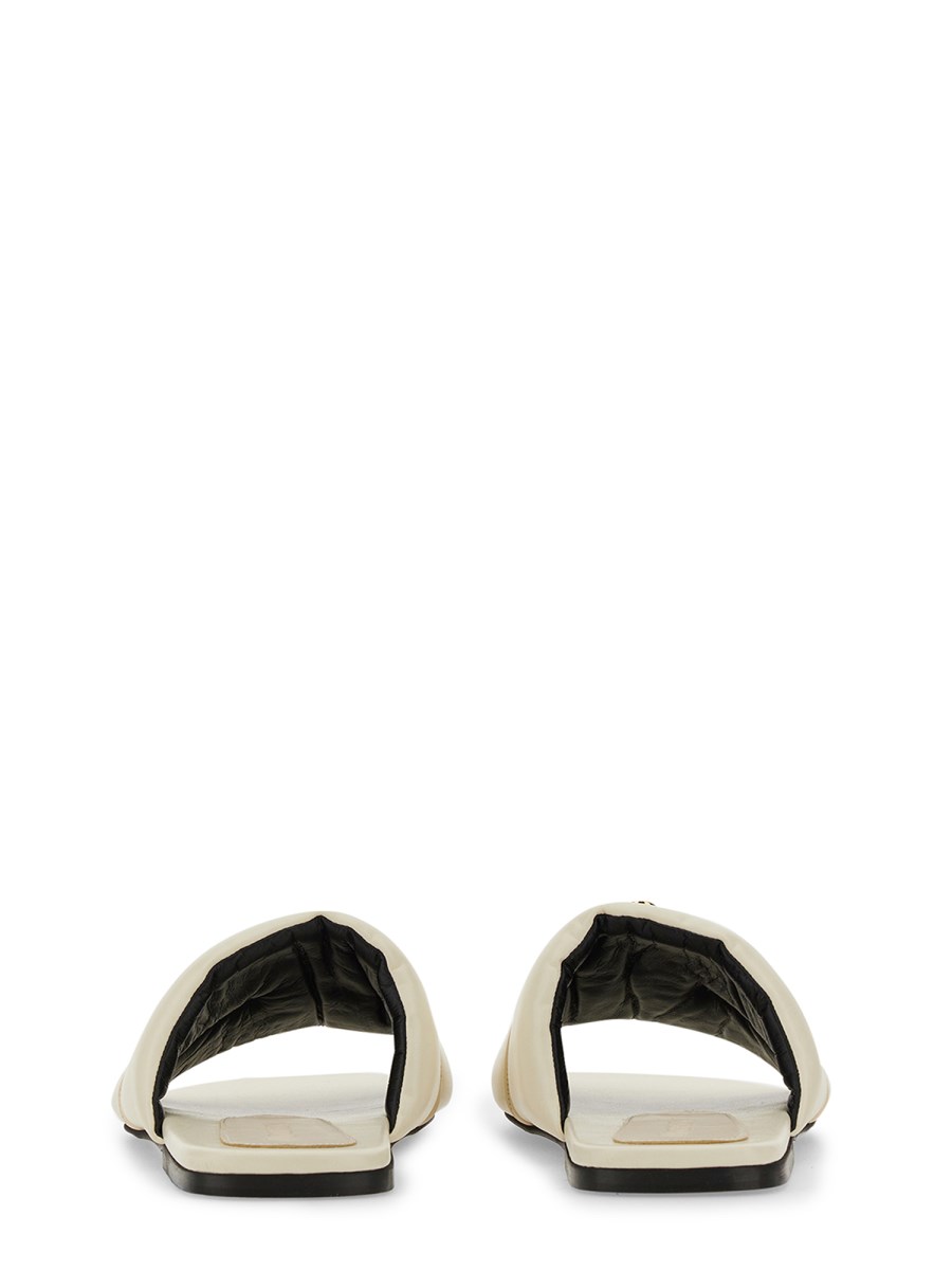 JW ANDERSON SANDALO SLIDE CON LOGO
