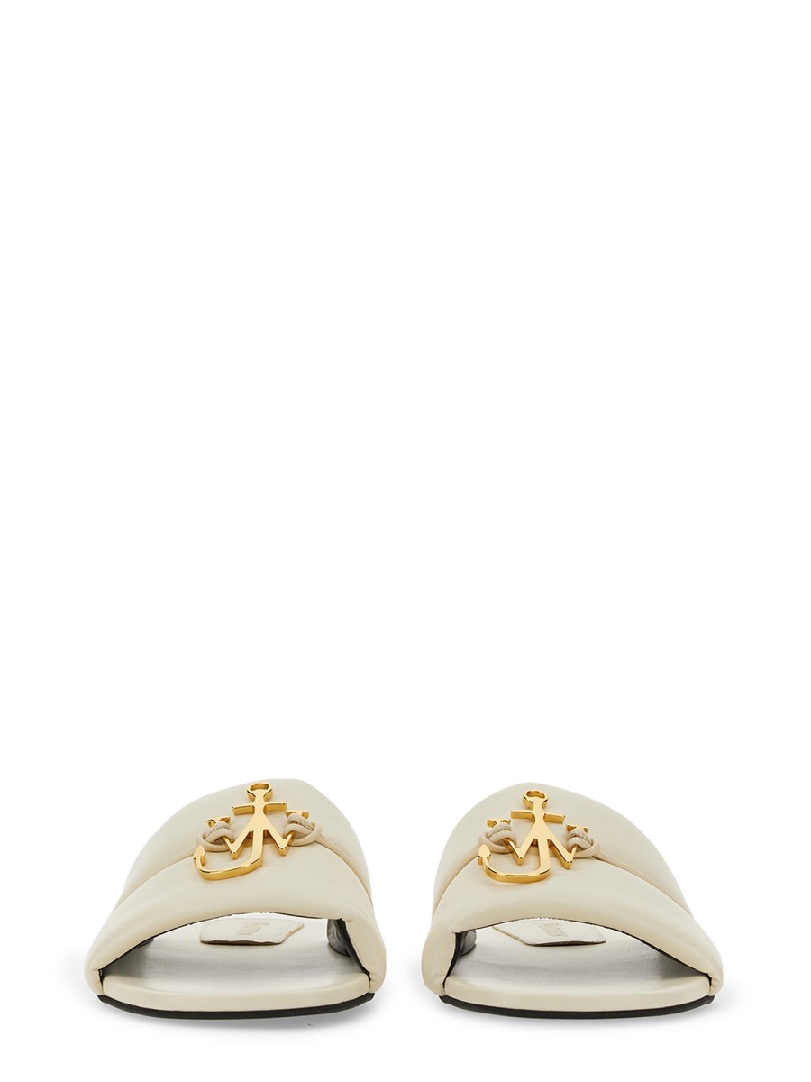 JW ANDERSON SANDALO SLIDE CON LOGO