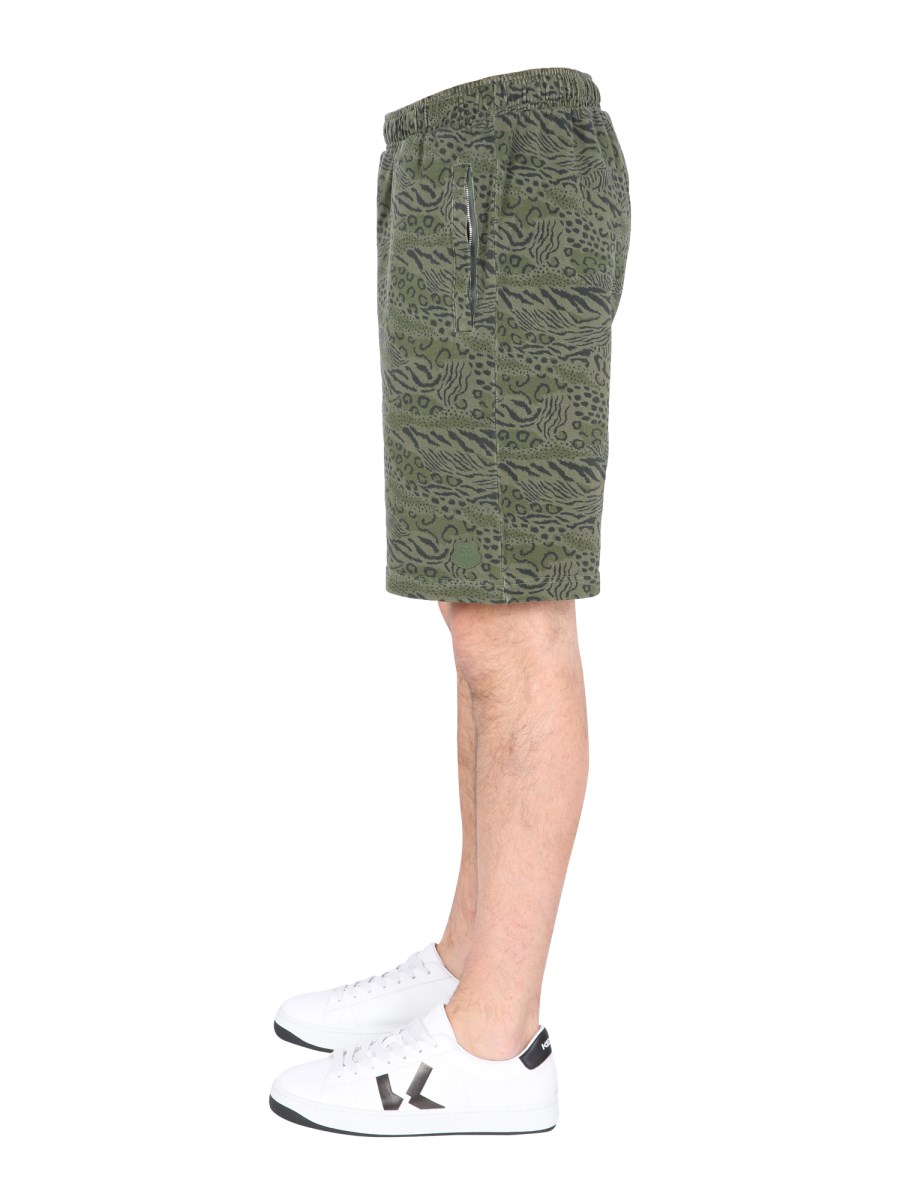 KENZO BERMUDA IN COTONE CON STAMPA ANIMALIER
