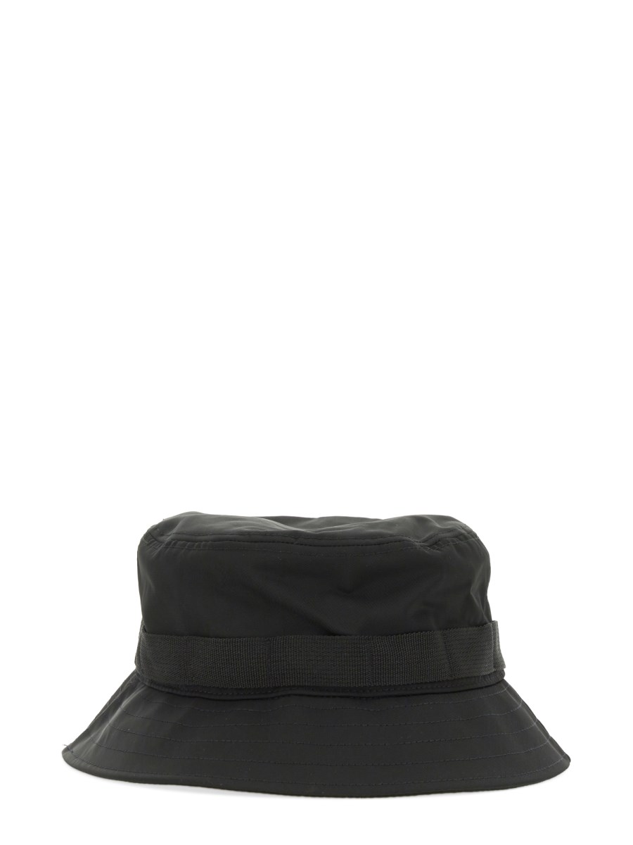 KENZO CAPPELLO BUCKET IN NYLON CON PATCH LOGO