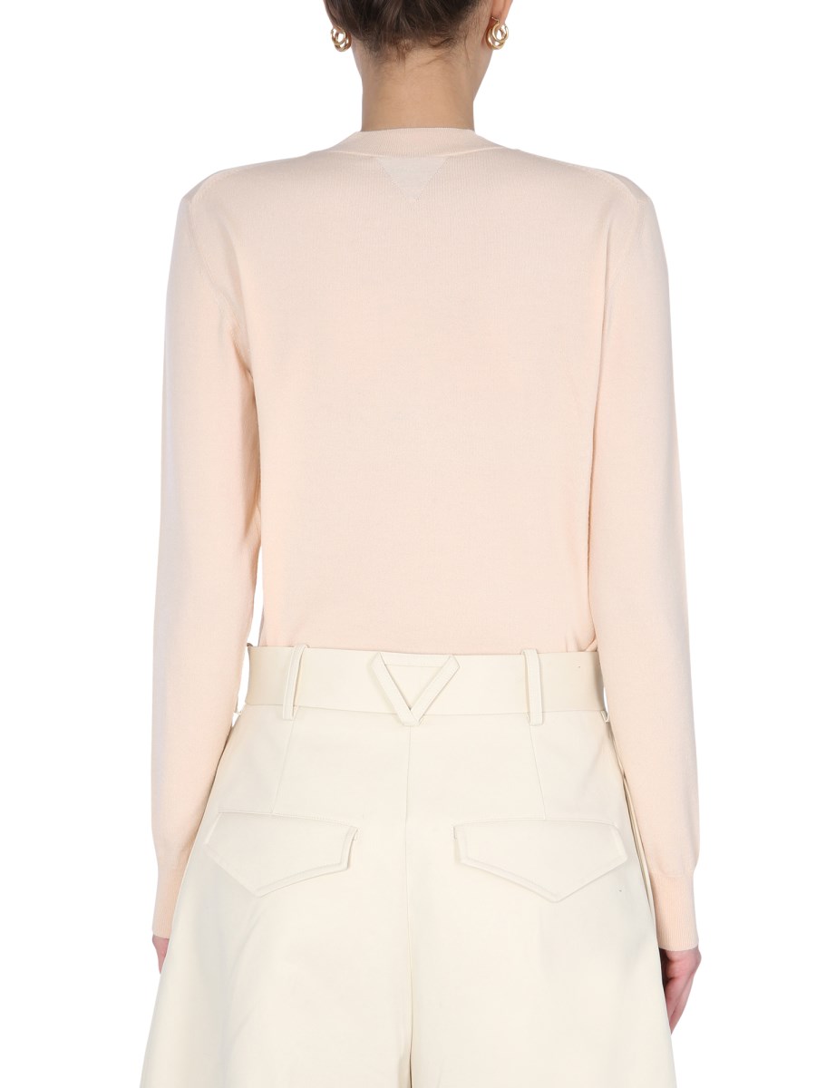 BOTTEGA VENETA MAGLIA LEGGERA IN CASHMERE A MANICHE LUNGHE