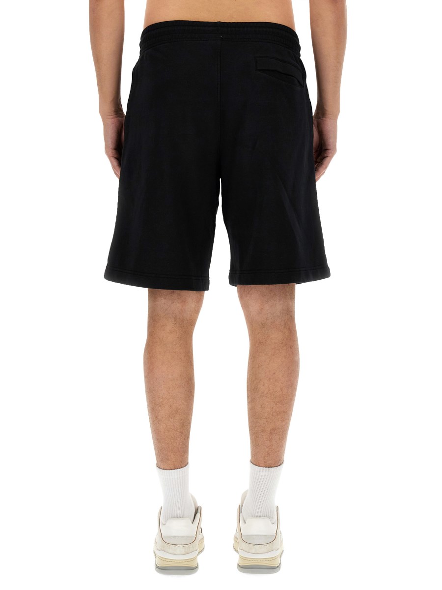 MAISON KITSUNÉ BERMUDA "FOX HEAD" IN COTONE