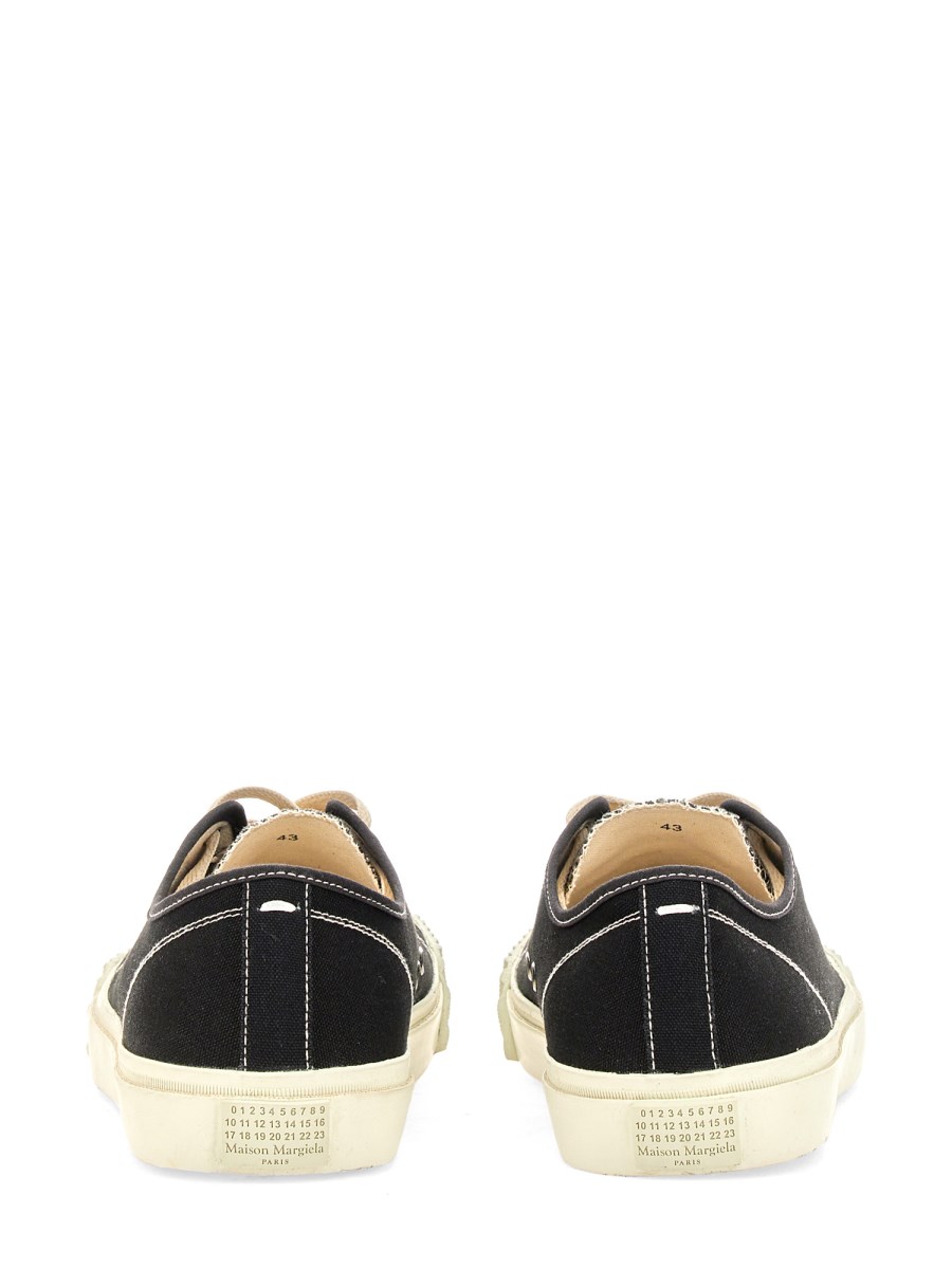 MAISON MARGIELA SNEAKER TABI IN CANVAS