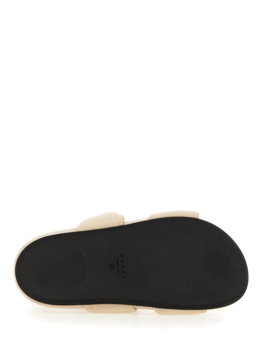 MARNI SANDALO IN PELLE IMBOTTITA