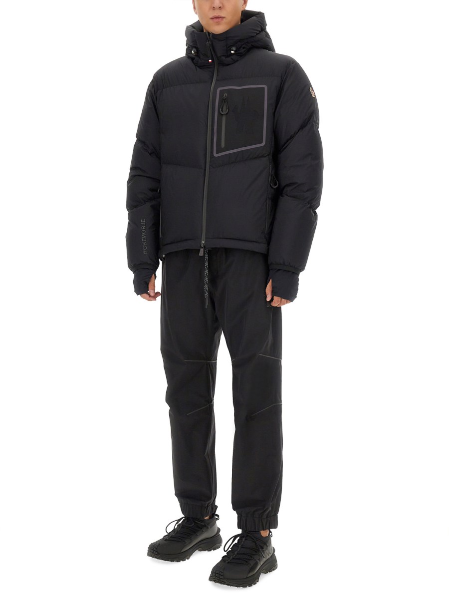 MONCLER GRENOBLE PANTALONE CON LOGO