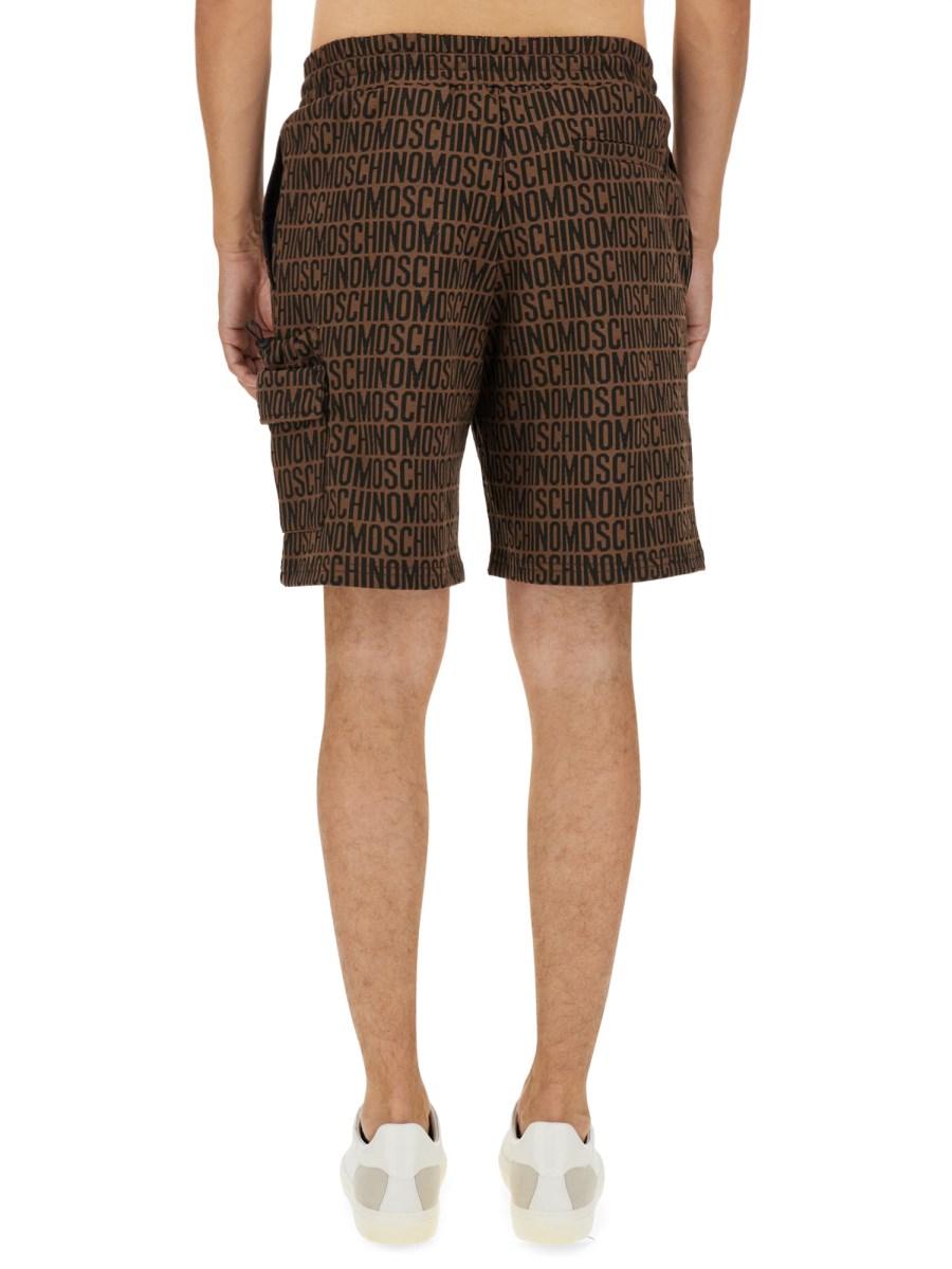 MOSCHINO BERMUDA IN FELPA CON LOGO
