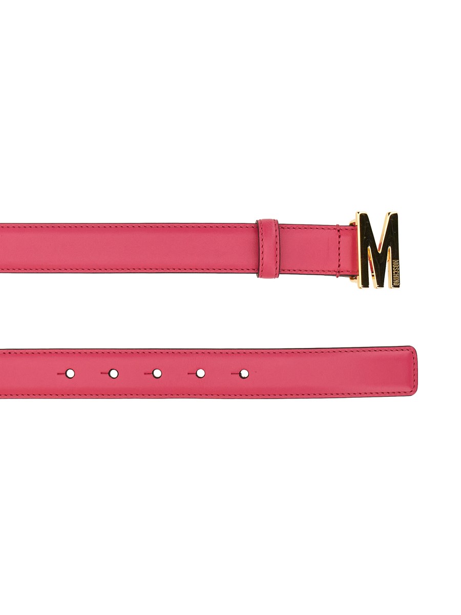 MOSCHINO CINTURA CON LOGO M IN PELLE
