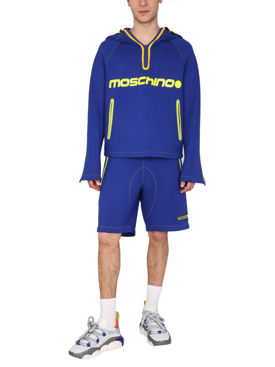 MOSCHINO FELPA IN NEOPRENE CON LOGO SURF