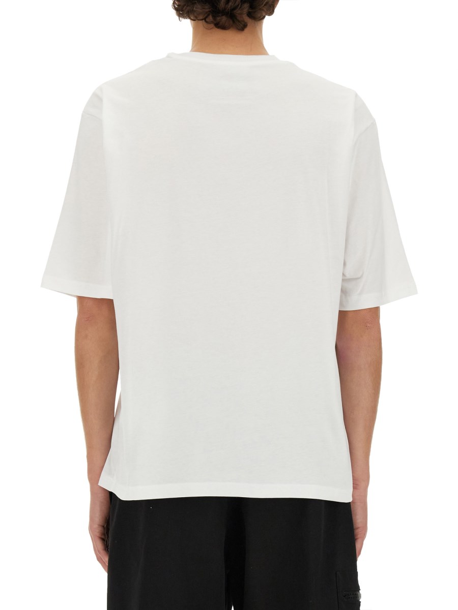 MOSCHINO T-SHIRT CON LOGO