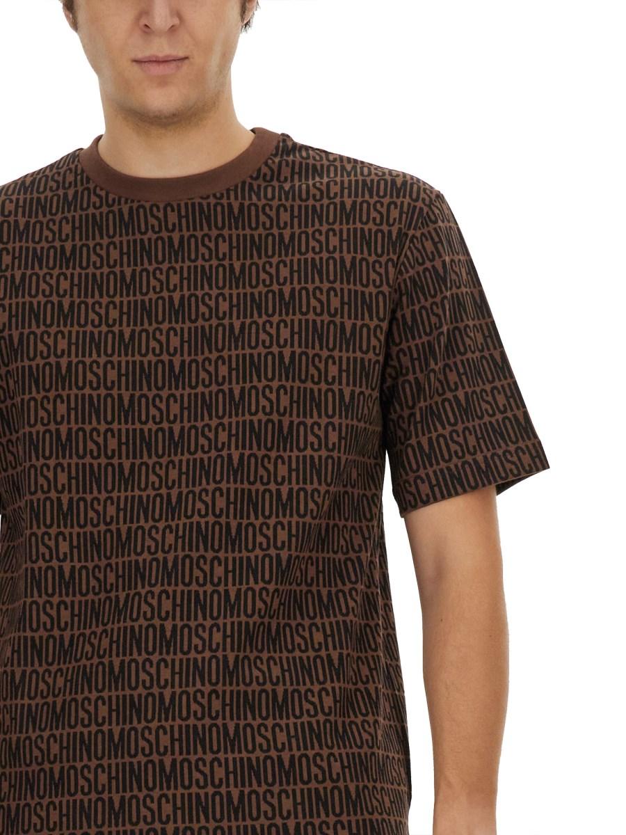 MOSCHINO T-SHIRT CON LOGO ALL OVER