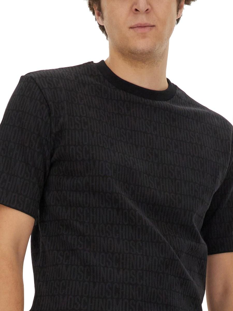 MOSCHINO T-SHIRT CON LOGO ALL OVER