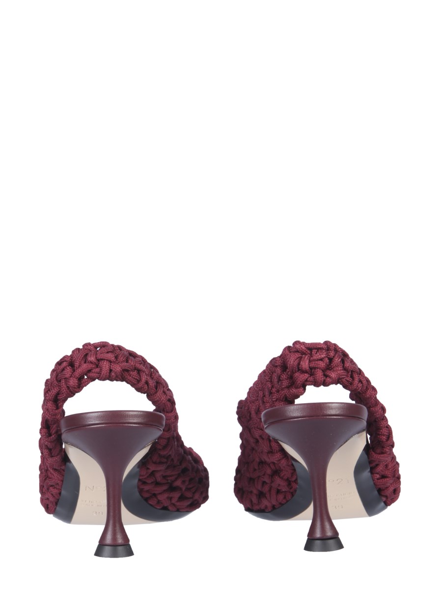 N°21 PUMP SLINGBACK CON LAVORAZIONE INTRECCIATA
