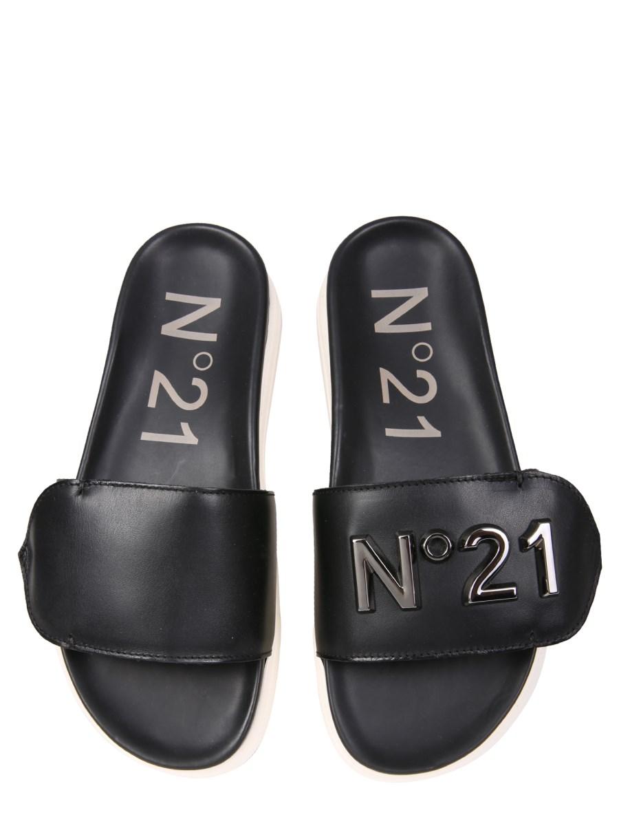 N°21 SANDALO SLIDE IN PELLE CON LOGO