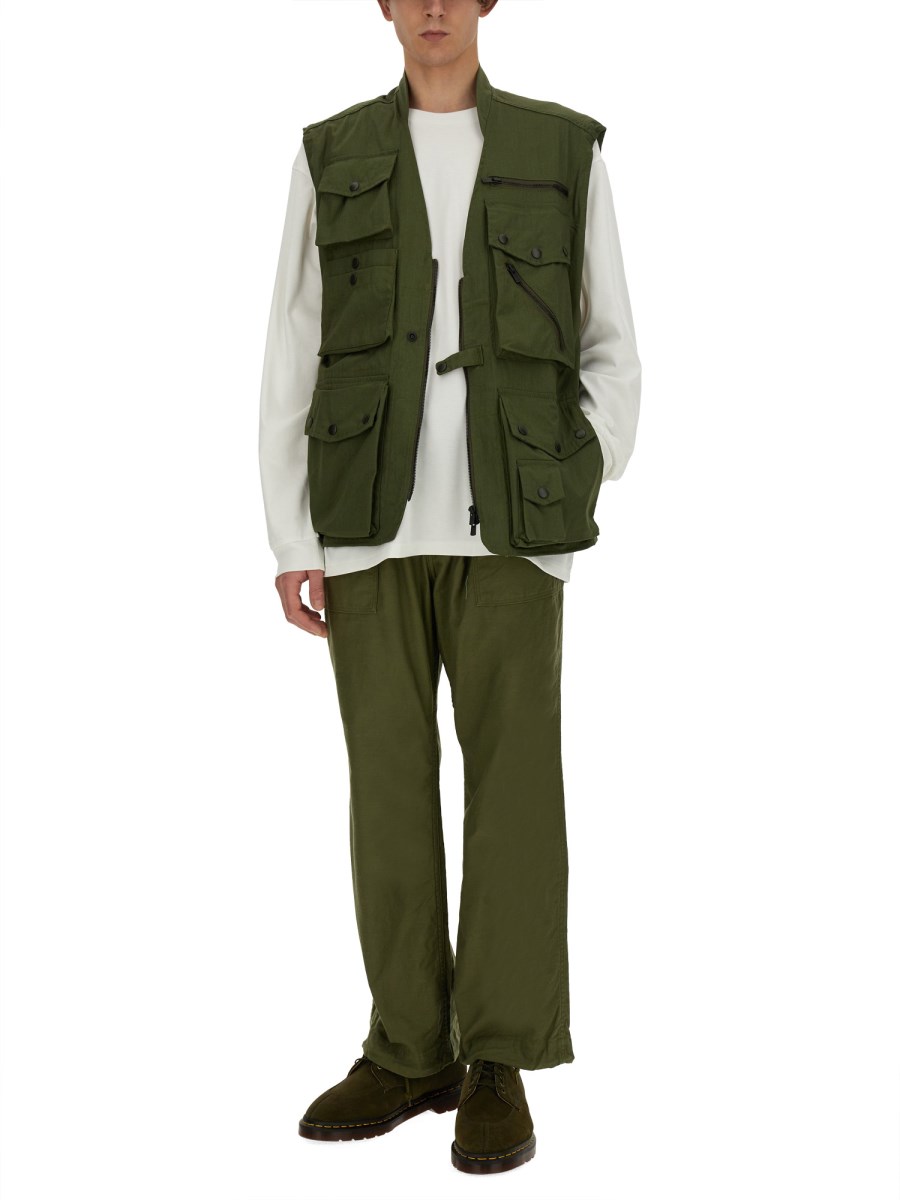 NEEDLES T-SHIRT CON LOGO