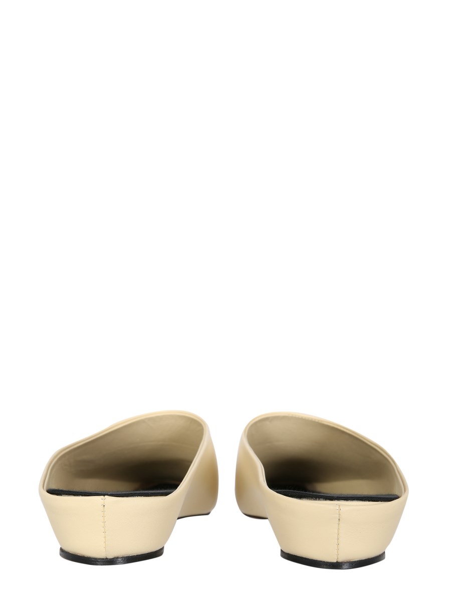 NEOUS MULE ALBA SLIP-ON IN PELLE