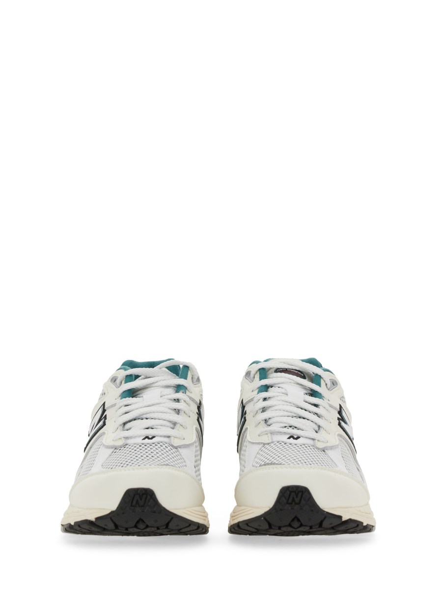 NEW BALANCE SNEAKER 2002 IN PELLE