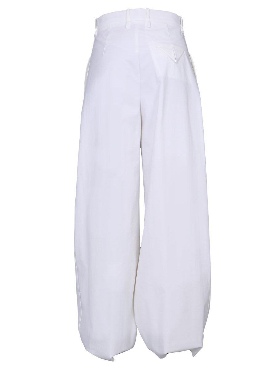 BOTTEGA VENETA PANTALONE AMPIO IN TELA DI NYLON STRETCH