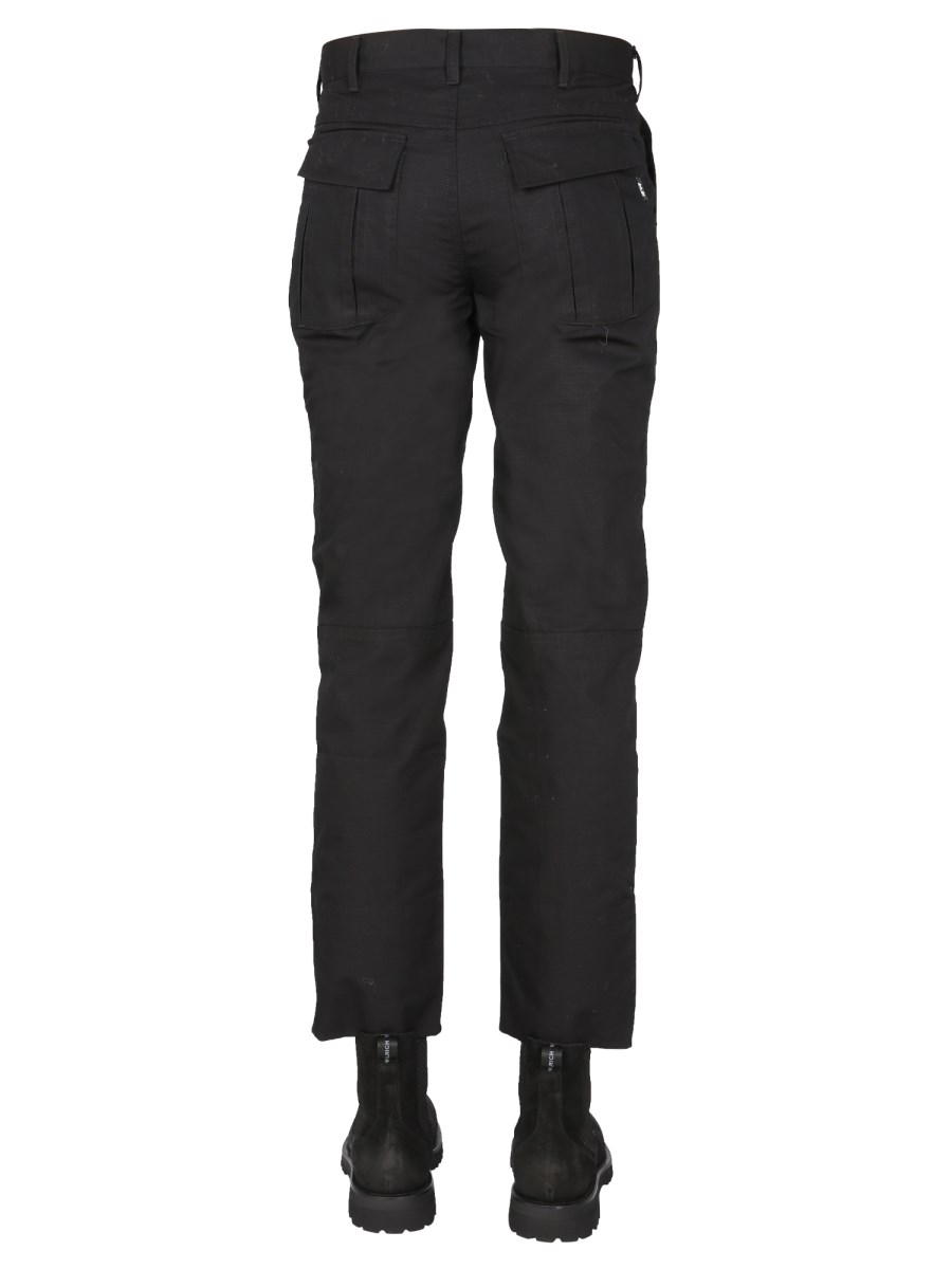 ARKAIR PANTALONE IN MISTO COTONE CON BOTTONE LOGATO