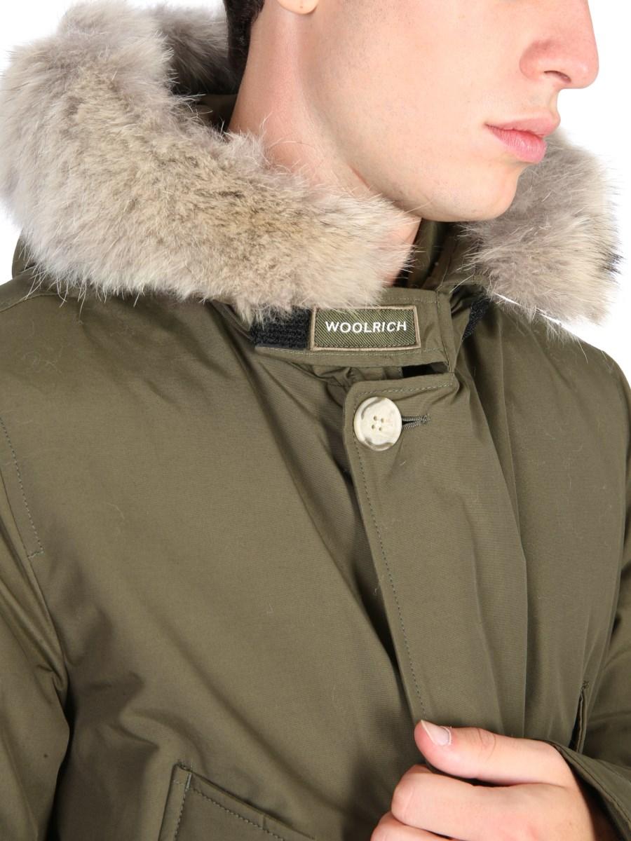WOOLRICH PIUMINO ARCTIC CON CAPPUCCIO CORDATO DI PELLICCIA