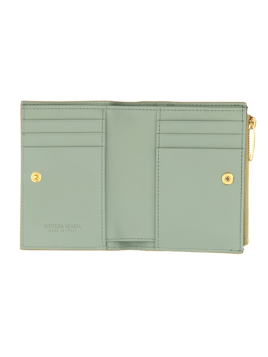 BOTTEGA VENETA PORTAFOGLIO INTRECCIATO BI-FOLD SMALL CON ZIP