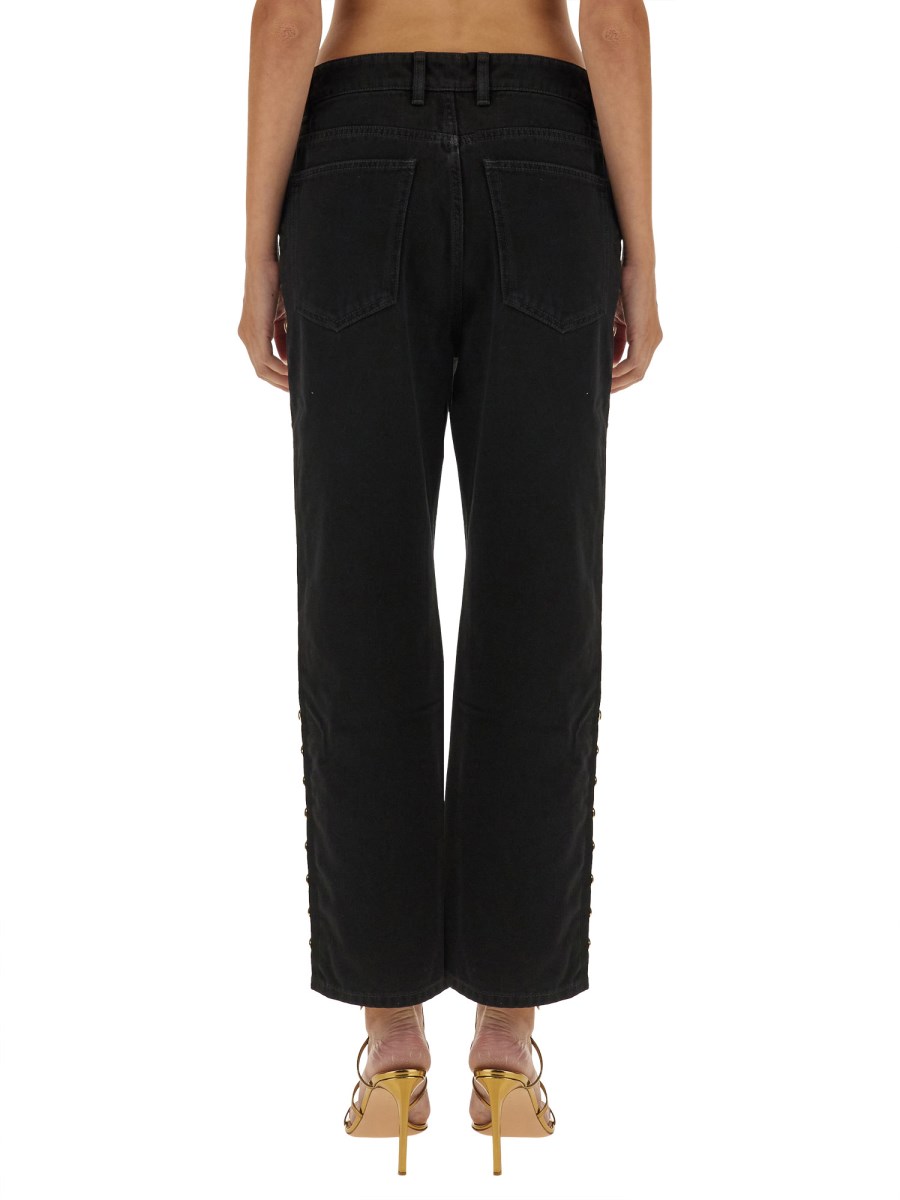 RABANNE JEANS CON BORCHIE