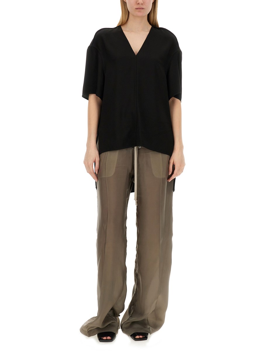 RICK OWENS T-SHIRT CON SCOLLO A V IN VISCOSA